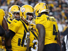 Com os Steelers enfrentando a eliminação, o golpe de DK Metcalf em um torcedor pode marcar o fim não oficial da carreira de Aaron Rodgers.