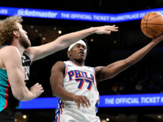O novato VJ Edgecombe derruba uma cesta de 3 pontos faltando segundos para o final do OT para dar aos 76ers a vitória sobre os Grizzlies