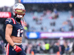 Patriots colocam Mack Hollins na reserva de lesionados, fazendo parte do time de treino antes da Semana 17