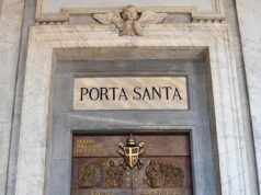 Contagem regressiva para o ritual de selamento do ‘portal’ do Vaticano no dia de Natal alimenta temores apocalípticos