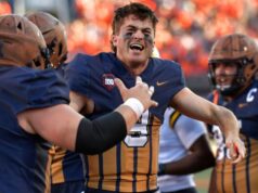 QB Luke Altmaier envia uma grande atualização ao técnico de Illinois, Brett Bielema, antes do Music City Bowl