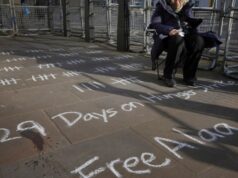 Keir Starmer diz que o ativista egípcio-britânico Alaa Abd El-Fattah está de volta ao Reino Unido | Notícias sobre direitos humanos