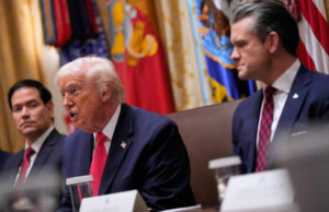 Trump ameaça ‘medidas duras’ em reunião de gabinete selvagem