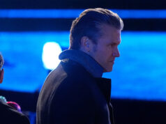 Não, você não pode assistir a vídeos de possíveis crimes de guerra, diz Hegseth