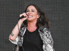 O polêmico hit de 1996 de Alanis Morissette, The Real Irony, a própria cantora