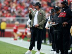 Os 49ers garantiram uma vaga nos playoffs graças à vitória do Pittsburgh sobre o Detroit