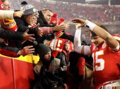 Os Kansas City Chiefs estão indo para o Kansas e para o novo estádio com cúpula