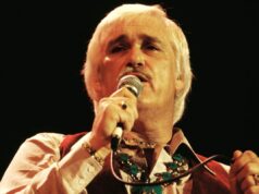 Neste dia de 1973, Charlie Rich alcançou o primeiro lugar com um álbum com covers da faixa-título de Diana Ross e Loretta Lynn.