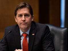 O ex-senador Ben Sasse anunciou um diagnóstico de câncer terminal