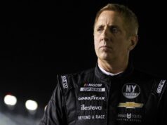 Jogadores de golfe que testemunharam a queda do avião de Greg Biffle contam cenas caóticas