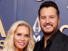 A esposa de Luke Bryan, Caroline, brinca sobre como a vida familiar deles não é normal