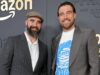 Jason Kelce é honesto sobre a decisão de aposentadoria do irmão Travis Kelce