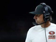 49ers LB Dee Winters ouviu o chamado dos Colts. Então terminei o jogo