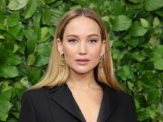 A bolsa de inverno com estampa de leopardo de Jennifer Lawrence está na moda na Amazon