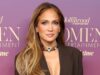 Jennifer Lopez brinca sobre casamentos anteriores na primeira noite da residência em Las Vegas