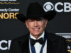 Como assistir ao 48º Kennedy Center Honors, homenageando George Strait, KISS e muito mais
