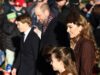 Príncipe William, Kate Middleton e crianças juntam-se à realeza na Igreja do Natal de 2025