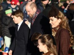 Príncipe William, Kate Middleton e crianças juntam-se à realeza na Igreja do Natal de 2025