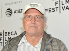 Chevy Chase está quebrando o silêncio ao ser retirada do SNL50 no Saturday Night Live