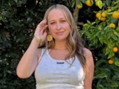 A ex-Jennifer Meyer de Tobey Maguire está grávida de seu terceiro filho, com seu primeiro noivo