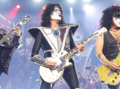 Tommy Thayer diz que a porta não está fechada para novas músicas do Kiss