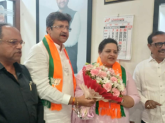 Rakhee Jadhav, chefe do NCP liderado por Sharad Pawar em Mumbai, junta-se ao BJP antes das pesquisas do BMC | Notícias de política