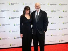 Rob Reiner e sua esposa encontrados mortos em casa em Los Angeles, aparente homicídio, dizem fontes da AP – The Mercury News