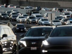 Califórnia processa Trump para bloquear fundos de cobrança de veículos elétricos