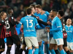 McSauce Aquecido! Scott McTominay enfrenta Fikayo Tomori durante a vitória do Napoli na Supercopa sobre o AC Milan | Notícias de futebol