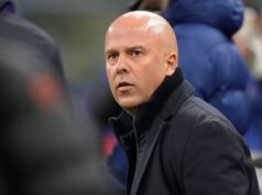 ’10/10 Há uma séria chance de lesão!’: Arne Slot critica a abordagem de Van De Ven sobre Isak enquanto o sueco sofre fratura | Notícias de futebol