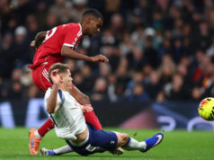 “Estou decepcionado” – Alexander Issac fala após sofrer uma lesão de pesadelo