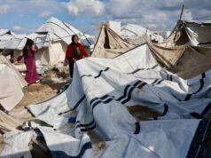 Tempestade em Gaza mata mulher palestina enquanto Israel restringe ajuda agrava miséria | Notícias do conflito Israel-Palestina