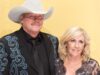 3 canções de amor para comemorar o 46º aniversário de casamento de Alan Jackson