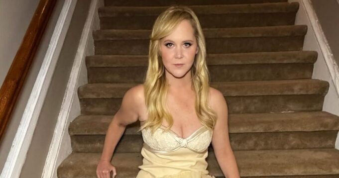 amy-schumer-flaunts-slimmed-down-figure.jpg