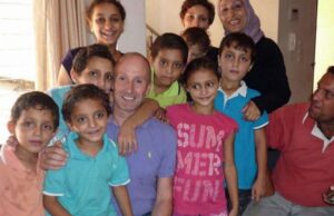 Como você carrega uma casa que continua quebrando? | Conflito Israel-Palestina