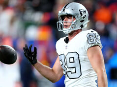 Os Raiders não parecem priorizar a vitória na Semana 17