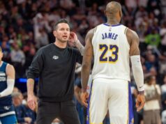 JJ Redick, do Lakers, soou alarmado sobre o profissionalismo do time após a derrota devastadora para o Sun, Rockets