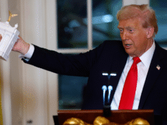 Trump anuncia cronograma para construção do monumento ‘Arco do Triunfo’ em DC