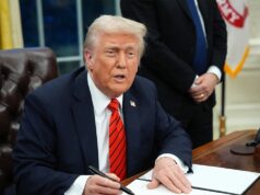 A Casa Branca assinou o projeto de lei de defesa de US$ 901 bilhões que foi aprovado no Senado na quarta-feira