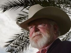 Nascido neste dia em 1938, compositor, poeta e escritor que descobriu Reba McEntire e escreveu um sucesso marcante para Ray Charles