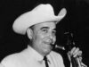 Neste dia de 1944, Bob Wills e seus Texas Playboys fizeram história no Grand Ole Opry ao quebrar várias regras importantes em um único conjunto.