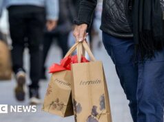 A economia dos EUA está crescendo ao ritmo mais rápido em dois anos