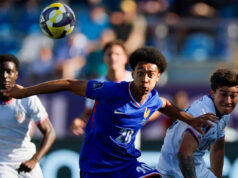 Relatório: Chelsea está pedindo £ 11 milhões para contratar o atacante de 17 anos