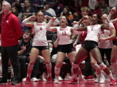 O ex-rebatedor externo do vôlei de Wisconsin se comprometeu com a potência do Big East