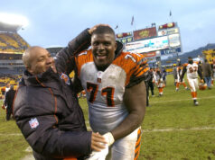 O grande Willie Anderson, do Bengals, ultrapassou o grande obstáculo do Hall da Fama