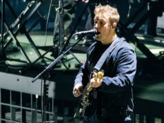 O significado por trás de “Talk to You” de Sam Fender e Elton John e como o passado de Fender o está impulsionando