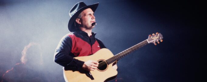 garth-brooks-getty-2.jpg