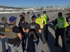 ICE prende mais de 100 caminhoneiros estrangeiros ilegais em operação na Califórnia