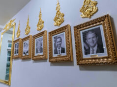 Novas placas na Casa Branca atacam Biden, Obama e Bush | Donald Trump