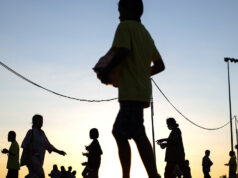 Al Jazeera testemunha combates na fronteira entre a Tailândia e o Camboja, apesar das negociações | Conflito